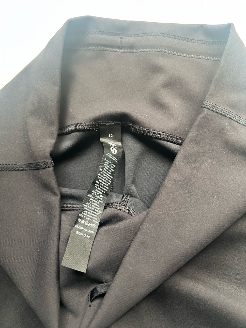 Lululemon Team Canada Wunder Train High-Rise Tight 28" COC Logo Everlux Size 12 - Picture 7 of 8
